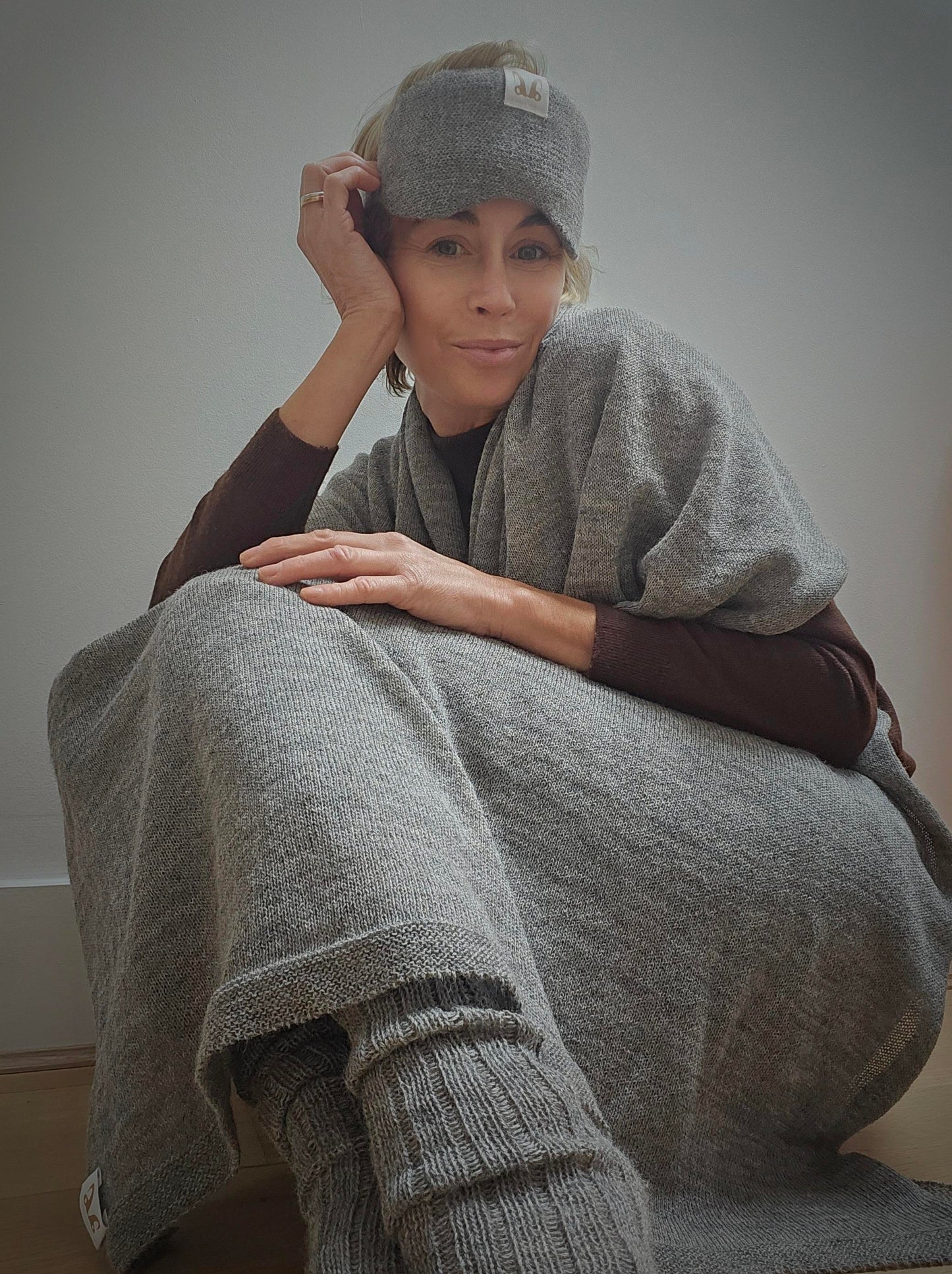 Alpaca Apparel Travel Gift Set